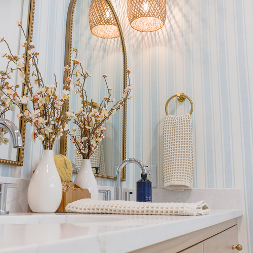 Blue-Gray Ticking Stripe Wallpaper – Textured Linen look
